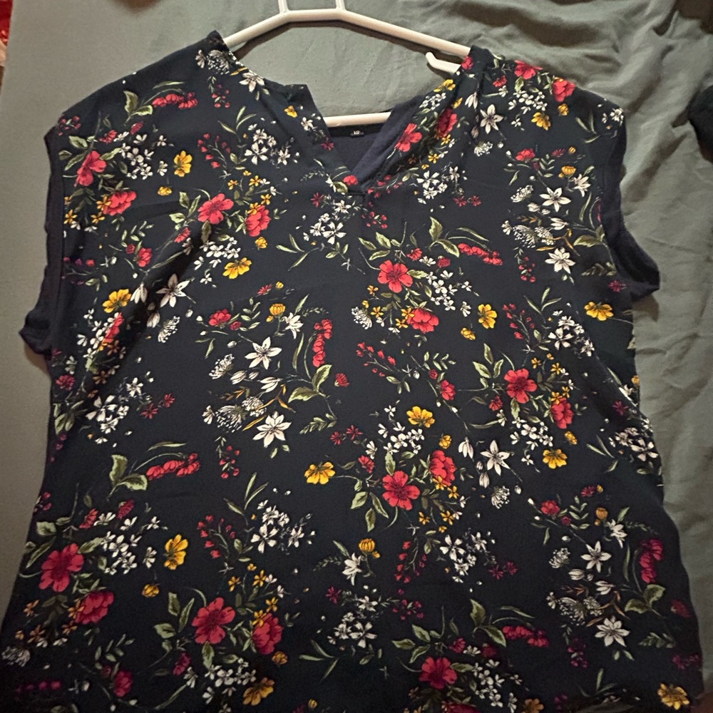 Papermoon Navy Floral Sleeveless Blouse